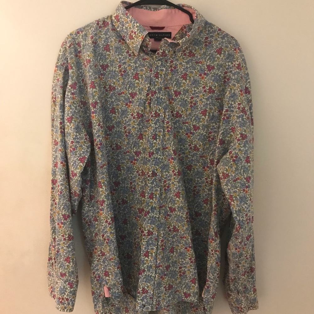 Tommy Hilfiger men’s buttondown